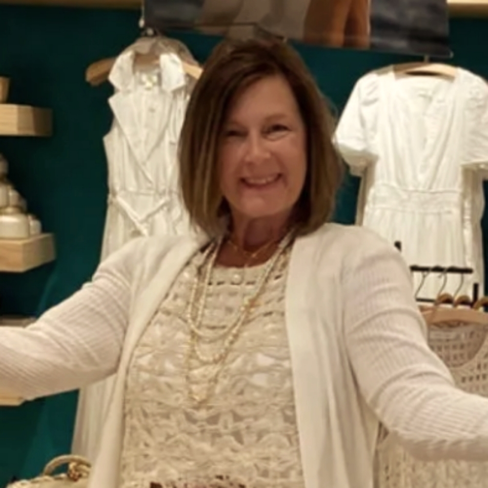 Meet your Posher, Nikkii
